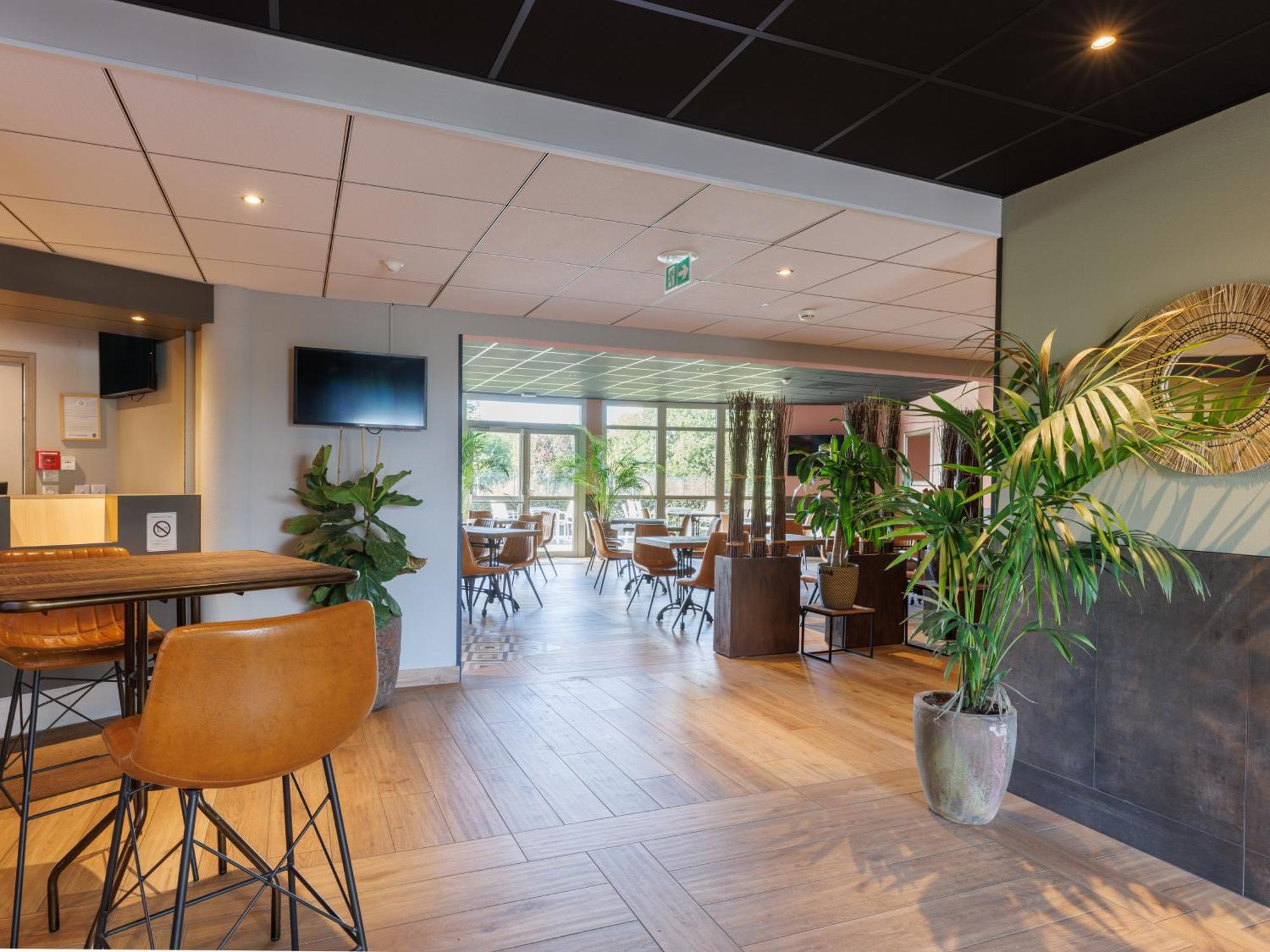 B&B Hotel Clermont-Ferrand Nord ריום מראה חיצוני תמונה